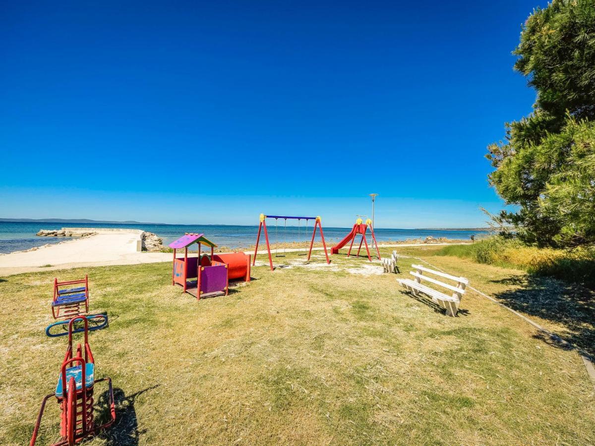 Holiday Home Tone By Interhome Privlaka  Εξωτερικό φωτογραφία